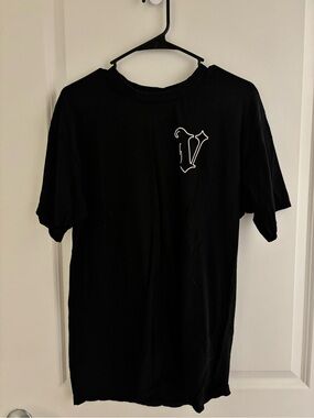 rebels Black Short-Sleeve Tee with White Chest Emblem